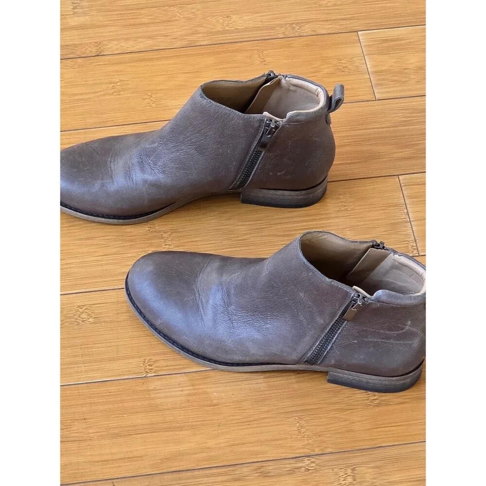 Franco Sarto Keegan Dual Zip Leather Ankle Booties size 8 Brown